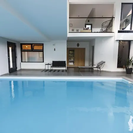 R&j's * بيهاتش